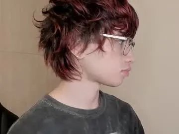 liamelf — GOAL: take off shirt [64 tokens remaining] Welcome to our room <3 #twink #cute #pvt #bigcock #young