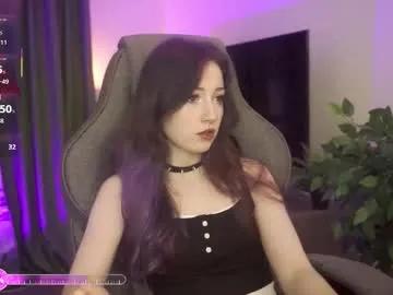 lii_luu — GOAL: Control me [5218 tokens remaining]  meowmeow  #shy #nonude #goth #smalltits #teen #smoke #cute