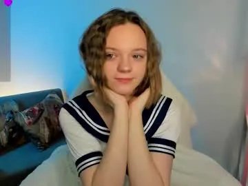 lindaa_bell on Chaturbate