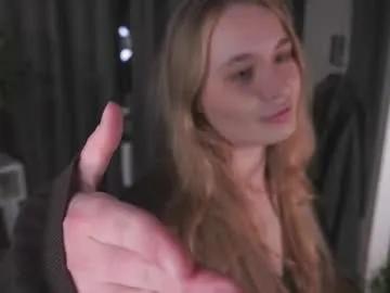 lisa_schiele — get on knees & look into your eyes [33 tokens left] #skinny, #blonde, #saliva, #smalltits, #lovense