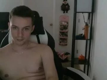 litlleguy28 on Chaturbate 
