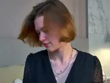Freechat lorapuffs on Chaturbate