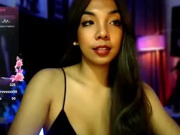 louisassy on Chaturbate