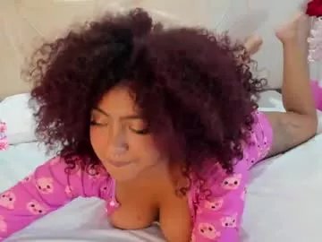 luisa_cameron on Chaturbate