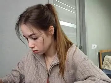 lydabitting on Chaturbate