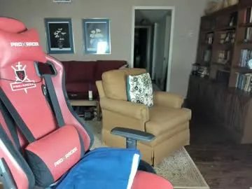 machinecumkelly69 on Chaturbate