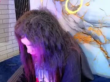 maevekuro on Chaturbate