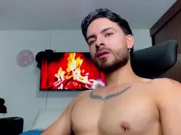 maxtowers on Chaturbate