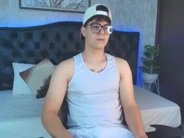 maxxicruz on Chaturbate 