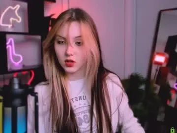 miki_ti on Chaturbate 