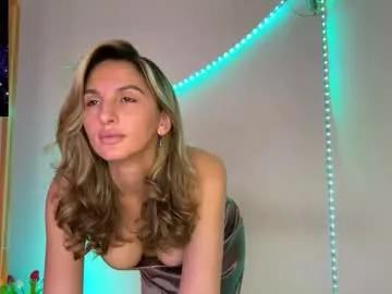 Freechat monikate_ on Chaturbate