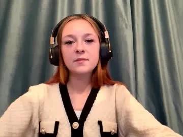 mozelleberendt — Goal: show heart :) :3 I'm Jenny and i'm #18 #new #cute #shy #skinny [23 tokens remaining]