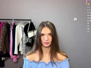 Freechat natashiafurfey on Chaturbate