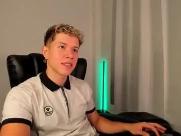 nathan_blake_ on Chaturbate