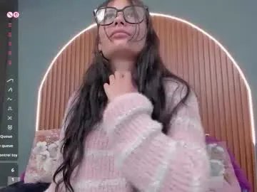 nayecloud — GOAL: KISS CAM & EYE CONTACT [33 tokens remaining] You want the perfect Night?, Control my orgasm with my toy! #teen #latina #french #daddysgirl #young