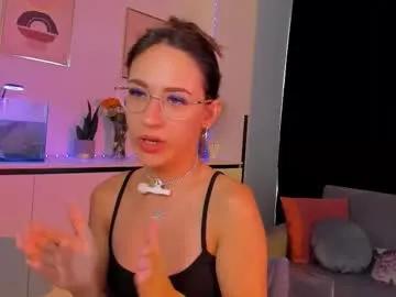 Freechat nicoleirisxxx on Chaturbate