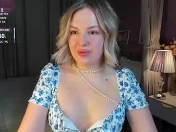 nikki_kai on Chaturbate 