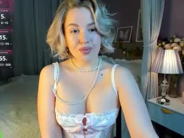 nikki_kai on Chaturbate 