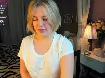 nikki_kai on Chaturbate 