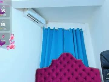 Freechat ninna_dee on Chaturbate