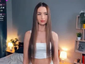 paulettelafevre on Chaturbate