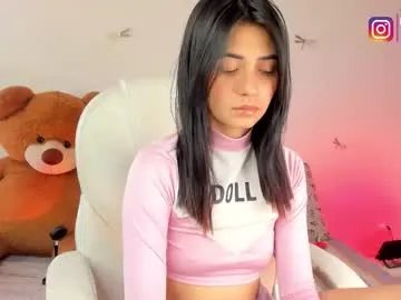 princessluna_14 on Chaturbate