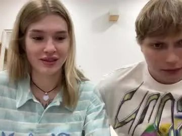 pussymoneywet on Chaturbate