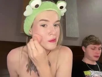pussymoneywet on Chaturbate