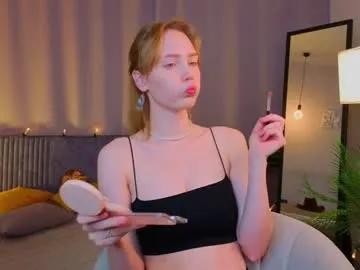 Freechat quennacindy on Chaturbate