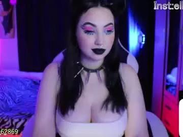 Freechat razor_claw on Chaturbate