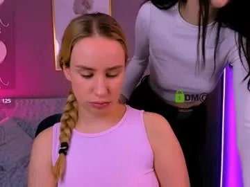 riley_sanders on Chaturbate