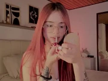 roxxy_mora on Chaturbate