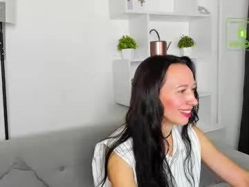 Freechat rubiharlot on Chaturbate