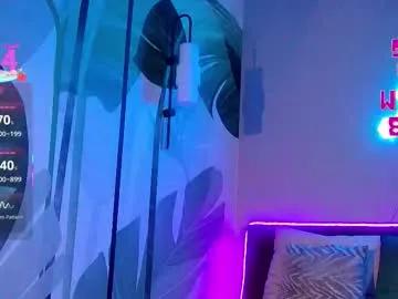 Freechat rubyvalen on Chaturbate