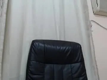 saradorj92 on Chaturbate 