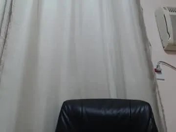 saradorj92 on Chaturbate 