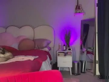 saraloverays on Chaturbate 