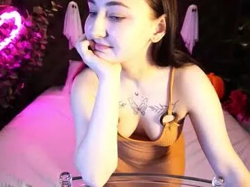 sashaduvalle on Chaturbate 