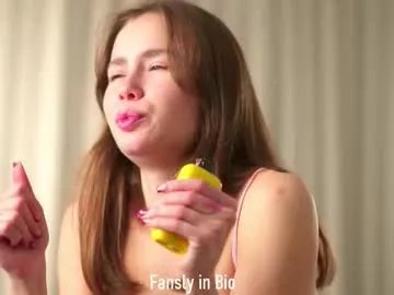 shanelfun on Chaturbate