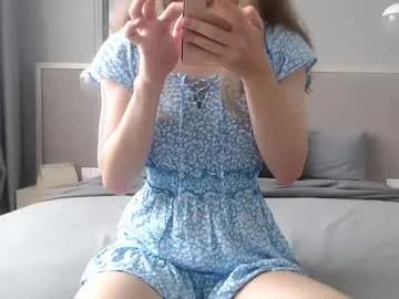 Freechat shy_schoolgirl_ on Chaturbate