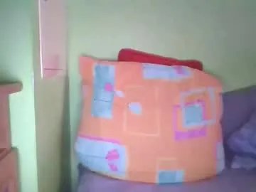 slaveboy32bi on Chaturbate