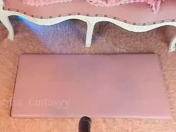 sofia_fantasyy on Chaturbate