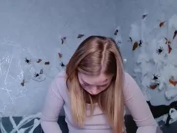 sofia_here — masturbate pussy gently #squirt #daddy #feet #anal #hairy [222 tokens remaining]