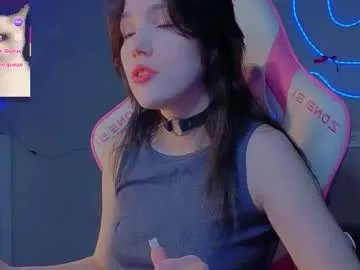 sophie_nomenal_ — GOAL: oil boobs [65 tokens remaining] Hi! Im Sophie #18 yo!  Let's have a great time and relax? #shy #bigass #skinny #smalltits