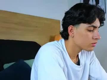 Freechat stivenbenet1 on Chaturbate