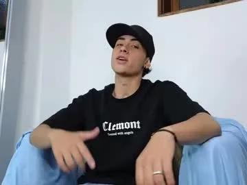 Freechat stivenbenet1 on Chaturbate