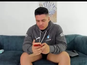 straight__friends on Chaturbate