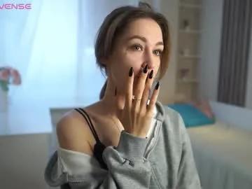 Freechat sunnblissett on Chaturbate