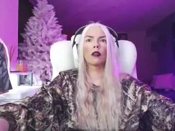 tinykylie on Chaturbate