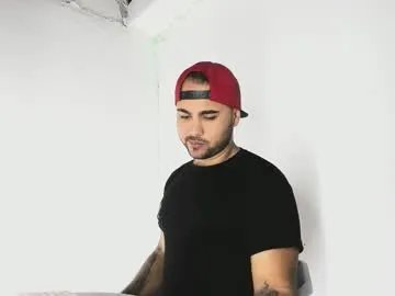 tommy_sccott on Chaturbate